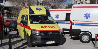 Biciklistica se zabila u vozača motora, oboje su teško ozlijeđeni